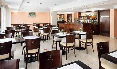 фото отеля Embajador Hotel Buenos Aires