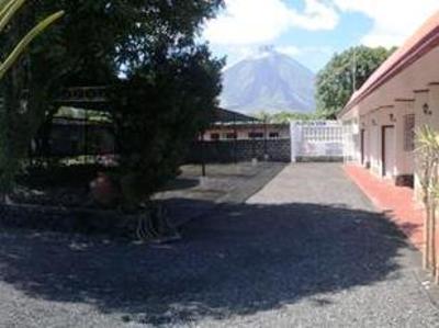 фото отеля Mayon View Apartelle and Restaurant Sa Bukid