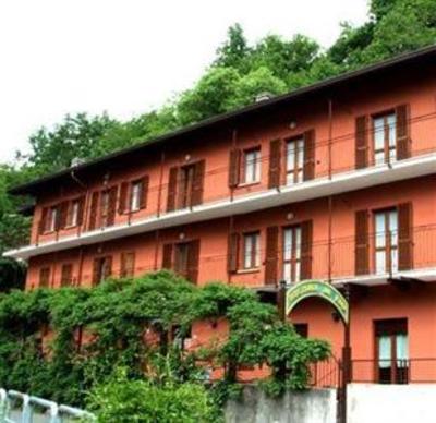 фото отеля Casa Vacanze Da Edo Hotel Civate