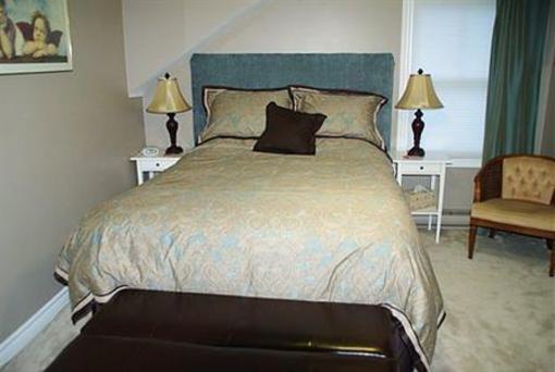 фото отеля Angel House Bed and Breakfast