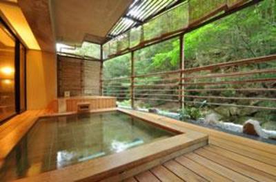 фото отеля Iwaso Inn Hatsukaichi