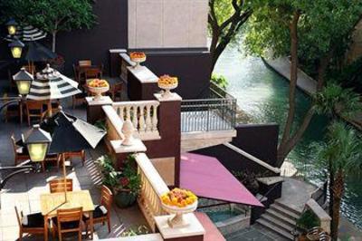фото отеля Hotel Valencia Riverwalk
