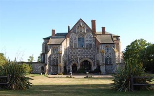 фото отеля Butley Priory Bed & Breakfast Woodbridge (England)