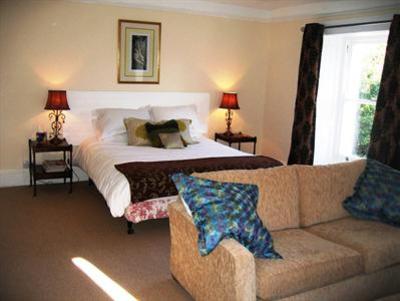фото отеля Rosehill Rooms and Cookery