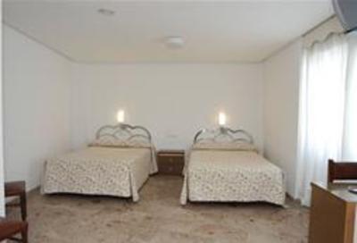 фото отеля Hostal Aragon