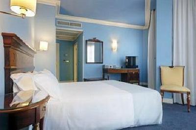 фото отеля Tryp Arenal Hotel