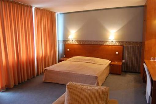 фото отеля Hotel Arpezos