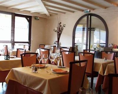 фото отеля Hotel Le Bellevue Prats-de-Mollo-la-Preste