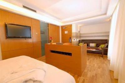 фото отеля JM Suites Hotel