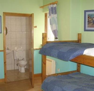 фото отеля Railway Hostel Killarney