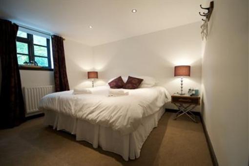 фото отеля The Wiremill Sleep Boutique East Grinstead