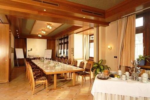 фото отеля Hotel Krone Niefern-Oschelbronn