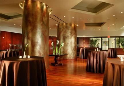 фото отеля JW Marriott Miami