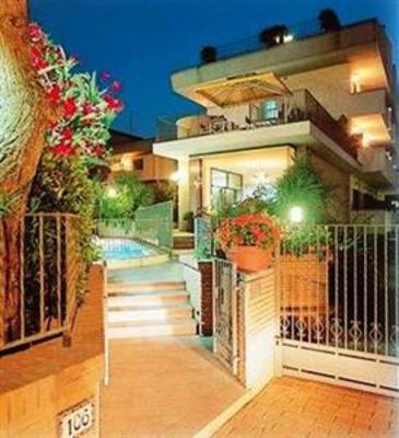 фото отеля Playa Albergo Residenziale