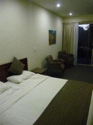 фото отеля Strath Motel