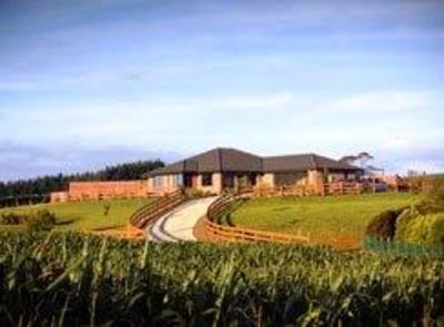 фото отеля Halletts Bed & Breakfast Hamilton