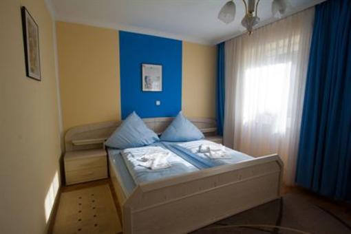 фото отеля Hotel Rhein-Mosel-View