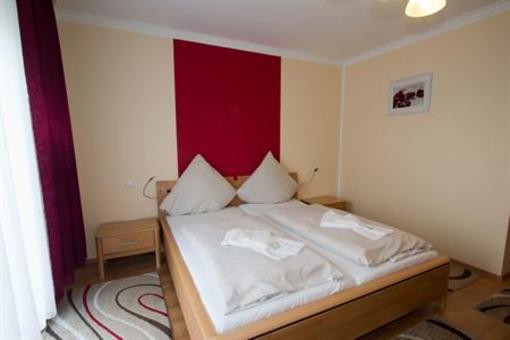фото отеля Hotel Rhein-Mosel-View