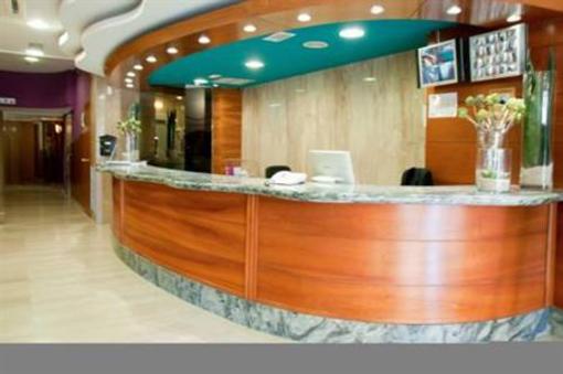 фото отеля Apartamentos Arago Cambrils