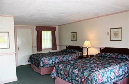фото отеля Eagle Wing Guest Motel
