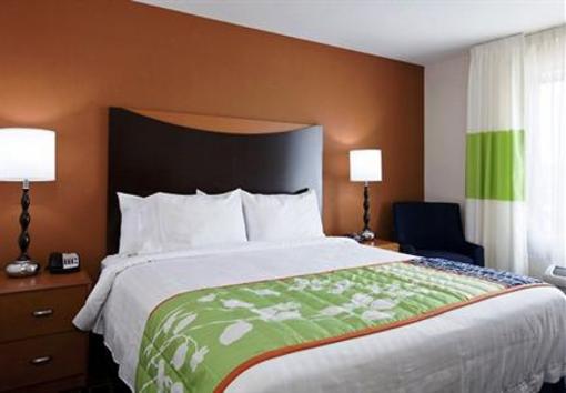 фото отеля Fairfield Inn and Suites Marriott