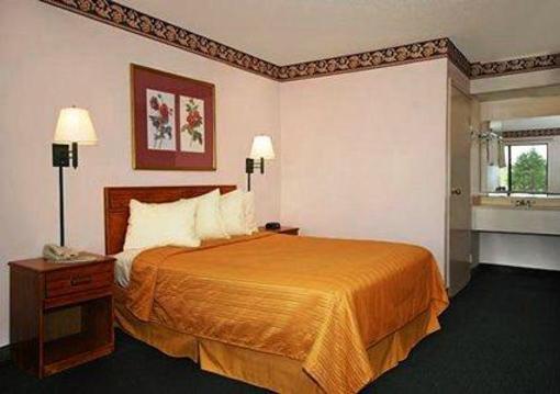 фото отеля Quality Inn Marianna