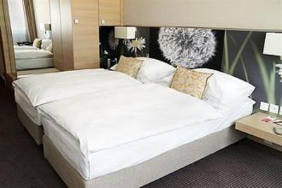 фото отеля Ramada Hotel Zurich City
