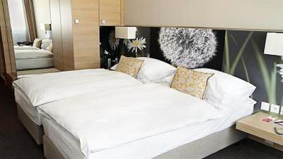 фото отеля Ramada Hotel Zurich City