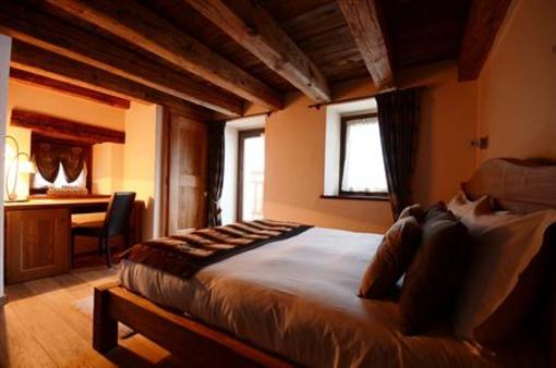 фото отеля Le Petit Relais Aosta
