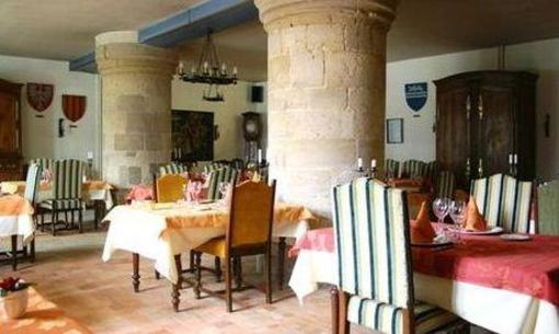 фото отеля L'Hostellerie du Chateau Bricquebec