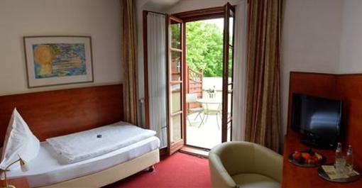 фото отеля Jagerhof Hotel Weissenfels