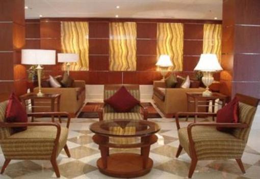 фото отеля Ramada Plaza JHV Varanasi