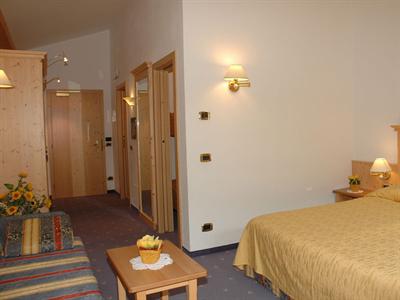 фото отеля Adriana Family Hotel