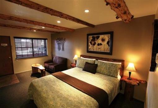 фото отеля Sleepy Hollow Cabins and Motel