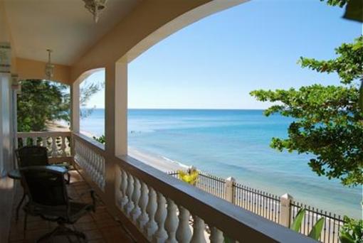 фото отеля Tres Sirenas Beach Inn