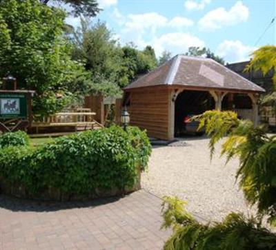 фото отеля The Old Plough Bed & Breakfast Tewkesbury
