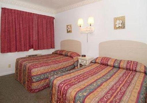 фото отеля Rodeway Inn Kittanning