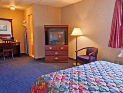 фото отеля Travelodge Lakewood