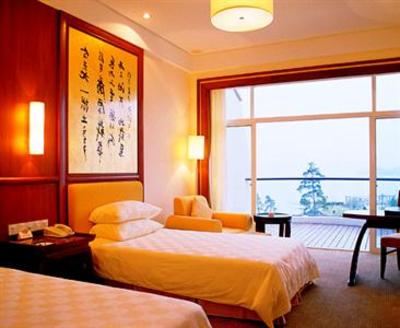 фото отеля Tachee Island Holiday Hotel