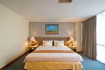 фото отеля Manhattan Hotel Bangkok