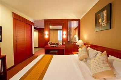 фото отеля Manhattan Hotel Bangkok