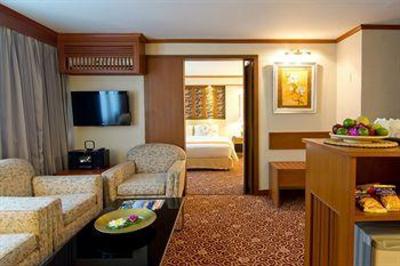 фото отеля Manhattan Hotel Bangkok