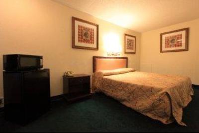 фото отеля Americas Best Value Inn Petersburg