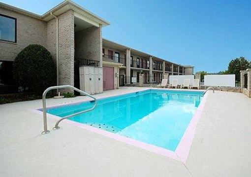 фото отеля Quality Inn Mundy Mill Oakwood