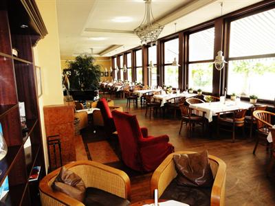фото отеля Cafe Restaurant Hotel Johannisberg