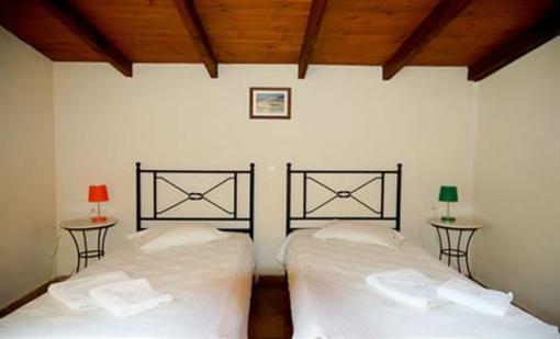 фото отеля Ilyessa Cottages