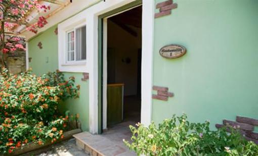 фото отеля Ilyessa Cottages
