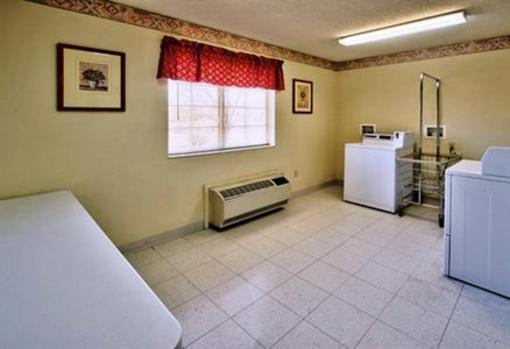 фото отеля Western Skies Inn and Suites Los Lunas