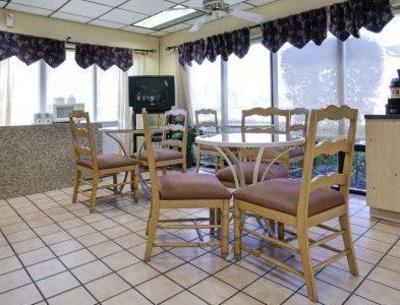 фото отеля Americas Best Value Inn Fort Pierce