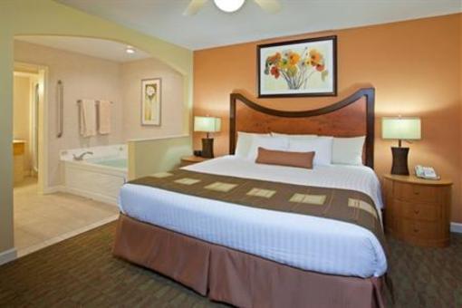 фото отеля Holiday Inn Club Vacations at Lake Geneva Resort